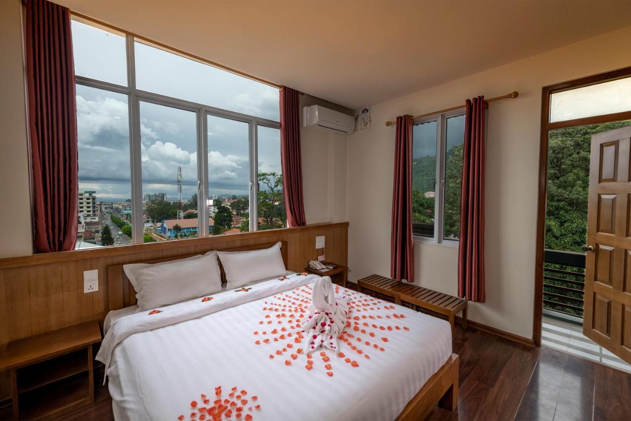 Uct Taunggyi Hotel Extérieur photo