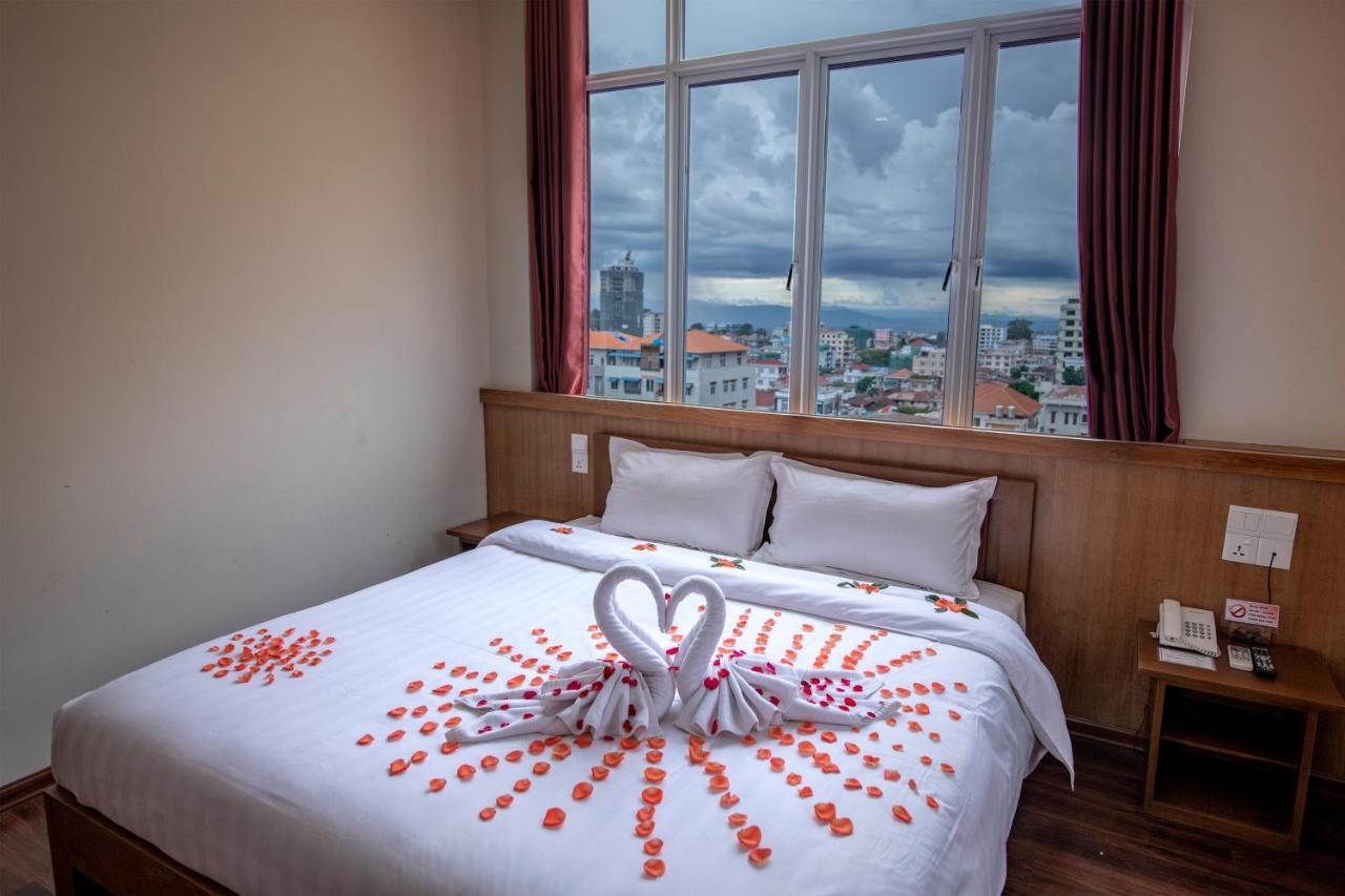 Uct Taunggyi Hotel Extérieur photo