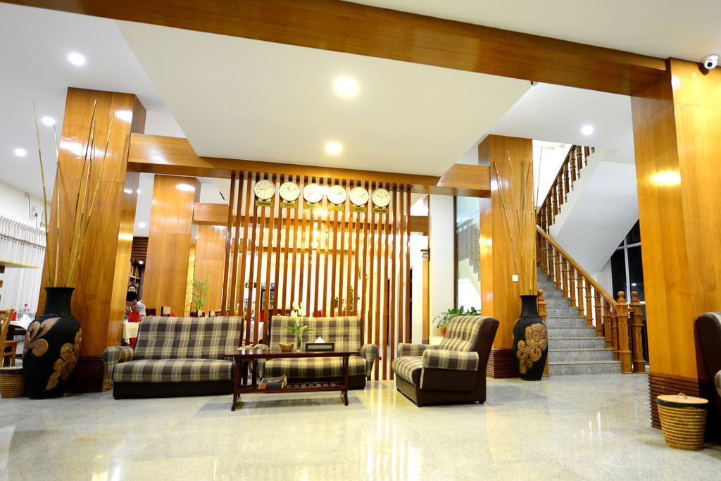 Uct Taunggyi Hotel Extérieur photo